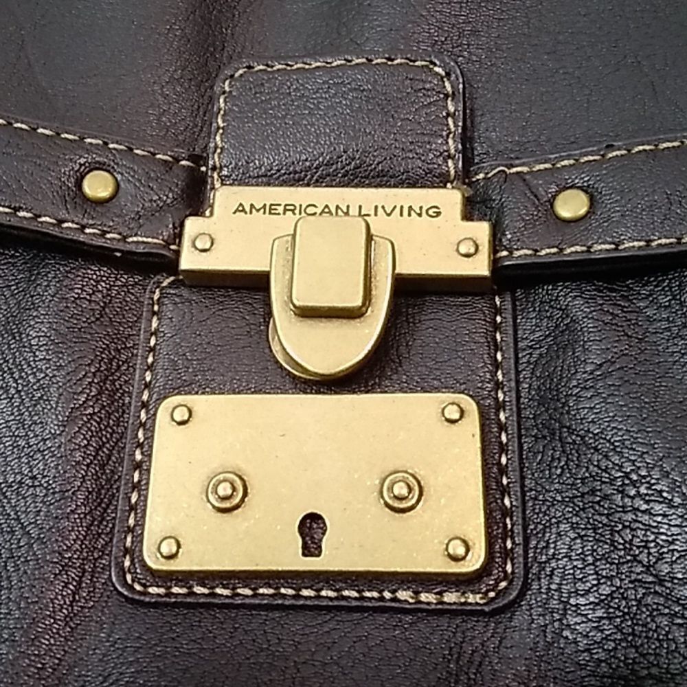 American Living Women's Shoulders Bag - Picture 13 of 16